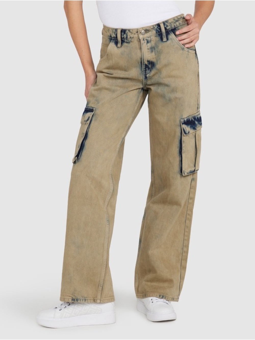 New BAGGY Guess Wide-Leg Cargo Jeans in Khaki with Indigo Wash